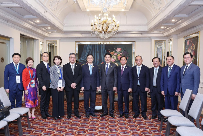 Delegados en la reunión.