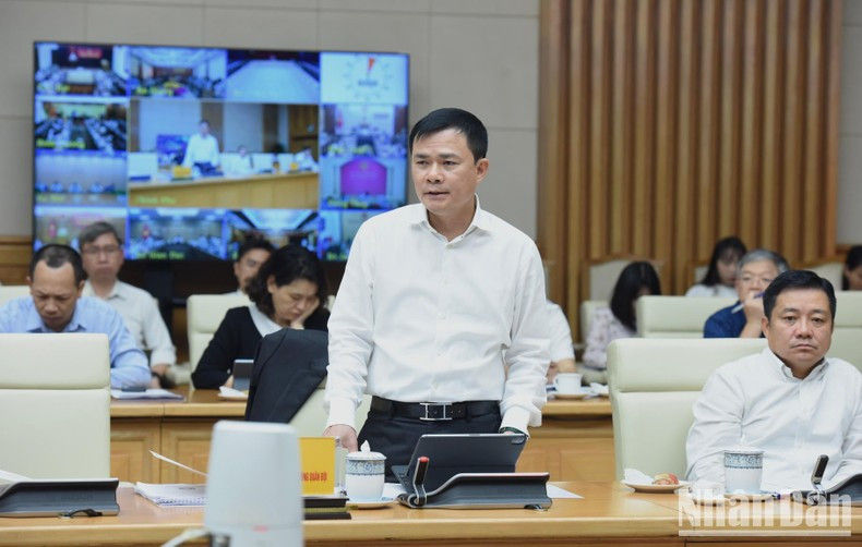 El presidente y director general del Grupo Militar de Industria y Telecomunicaciones Viettel, Tao Duc Thang.