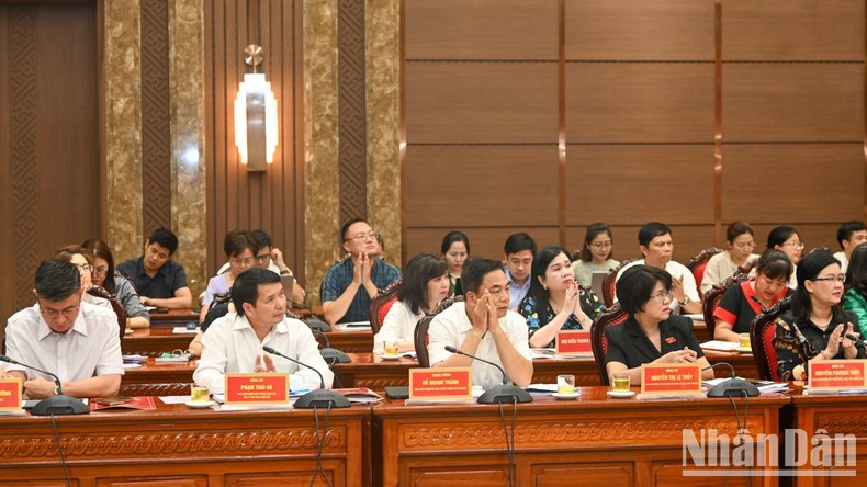 Asistentes al evento. Asistentes al evento.