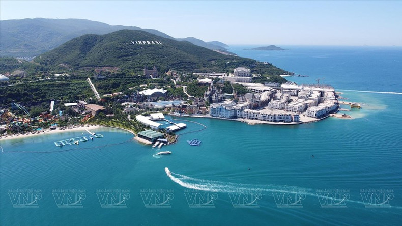 El resort Vinpearl en la isla de Hon Tre, corazón de la bahía de Nha Trang.