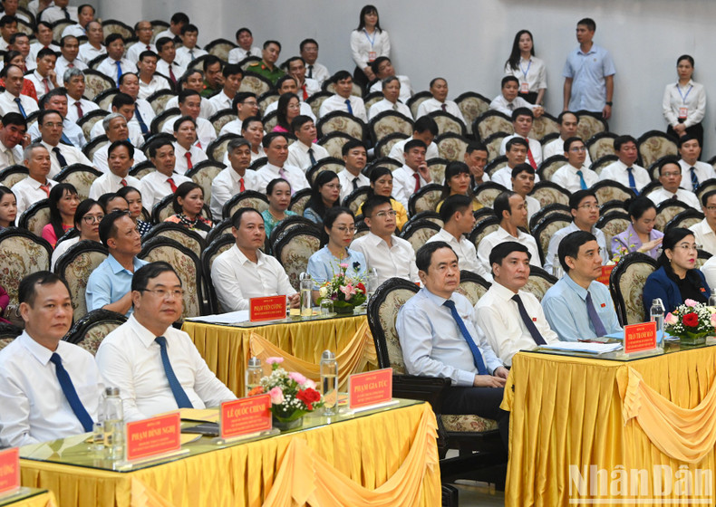 Asistentes a la cita.