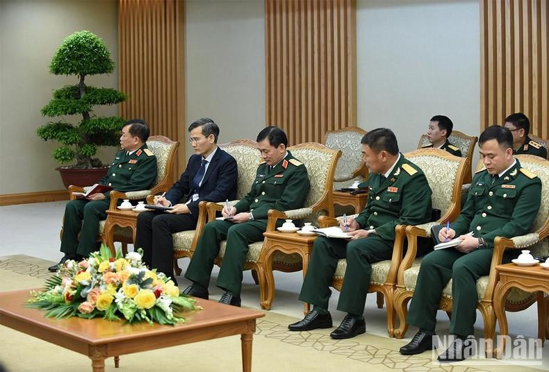 Los delegados vietnamitas asistentes en el encuentro. Los delegados vietnamitas asistentes en el encuentro.