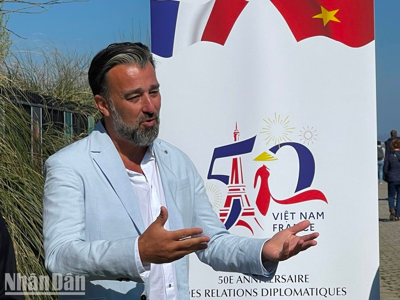 El fotógrafo Réhahn.