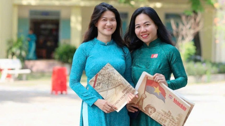 Maestras de la ciudad de Bien Hoa reciben el suplemento. Maestras de la ciudad de Bien Hoa reciben el suplemento.