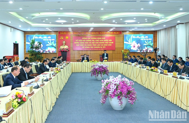 Escena de la reunión.