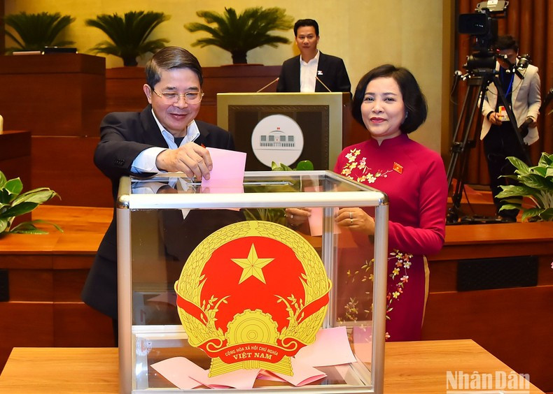 Dirigentes legislativos votaron los nombramientos de Viceprimer Ministro para el período 2021-2026.