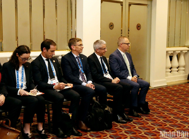 La delegación de Nueva Zelanda en el evento.