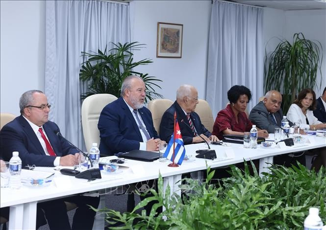 El dirigente cubano interviene en el encuentro.