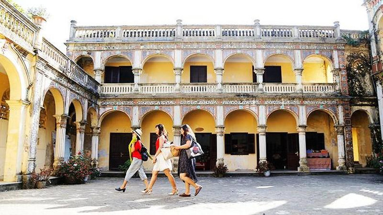 Se trata de una parada imperdible para quienes visitan la meseta blanca de Bac Ha. Se trata de una parada imperdible para quienes visitan la meseta blanca de Bac Ha.