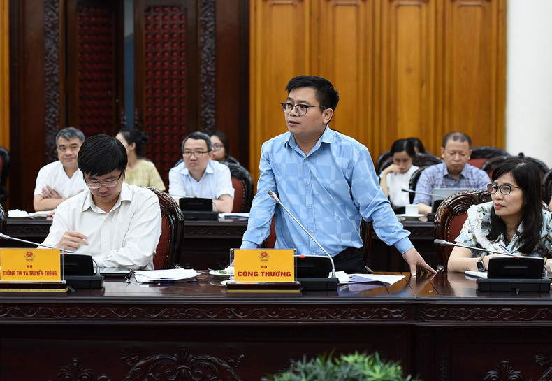 El viceministro de Industria y Comercio Truong Thanh Hoai en el evento