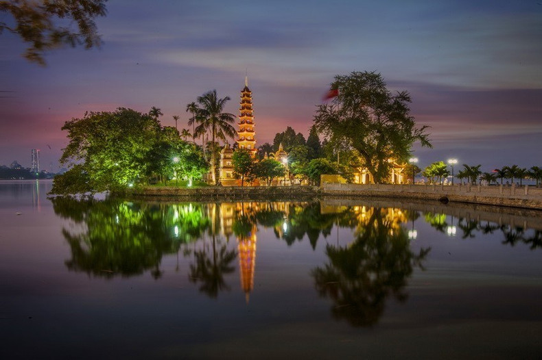La pagoda de Tran Quoc. La pagoda de Tran Quoc.