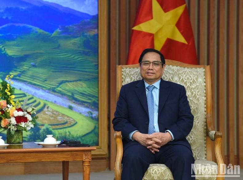 El primer ministro Pham Minh Chinh habla en la reunión. El primer ministro Pham Minh Chinh habla en la reunión.