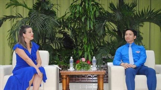 El secretario permanente del Comité Central de la Unión de Jóvenes Comunistas de Vietnam, Nguyen Ngoc Luong, se reúne con Aylin Álvarez García, primera secretaria del Comité Nacional de la Unión de Jóvenes Comunistas de Cuba. (Foto: VNA) El secretario permanente del Comité Central de la Unión de Jóvenes Comunistas de Vietnam, Nguyen Ngoc Luong, se reúne con Aylin Álvarez García, primera secretaria del Comité Nacional de la Unión de Jóvenes Comunistas de Cuba. (Foto: VNA)
