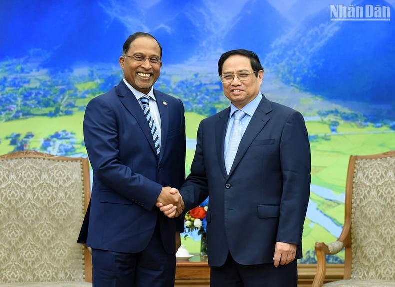El primer ministro de Vietnam, Pham Minh Chinh, y el ministro de Relaciones Exteriores de Malasia, Zambry Abdul Kadir. El primer ministro de Vietnam, Pham Minh Chinh, y el ministro de Relaciones Exteriores de Malasia, Zambry Abdul Kadir.