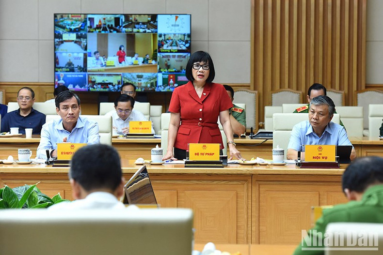 Interviene la representante del Ministerio de Justicia. Interviene la representante del Ministerio de Justicia.