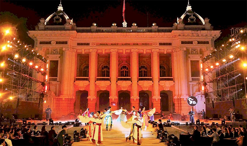 El Festival de Diseño Creativo 2024 demuestra que Hanói es una ciudad creativa con diversas comunidades que tienen ese don en diferentes campos. (Foto: Huyen Thuong) El Festival de Diseño Creativo 2024 demuestra que Hanói es una ciudad creativa con diversas comunidades que tienen ese don en diferentes campos. (Foto: Huyen Thuong)