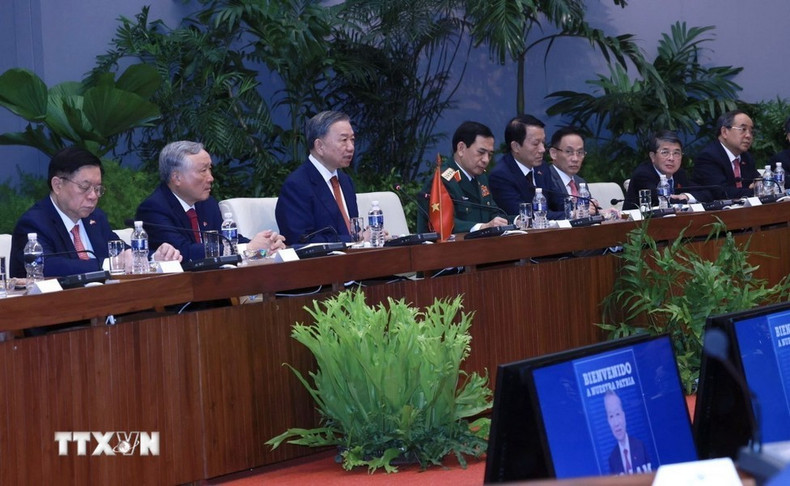 La delegación de Vietnam.
