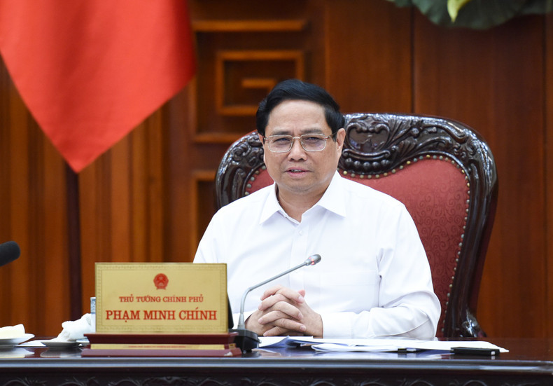 Minh Chinh habla en el evento.