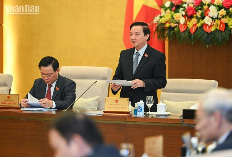 El vicepresidente de la Asamblea Nacional Nguyen Khac Dinh en el evento. El vicepresidente de la Asamblea Nacional Nguyen Khac Dinh en el evento.