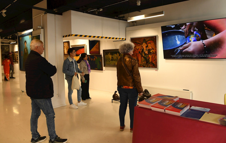 La exposición atrae la atención del público en Francia. (Foto: Departamento de Bellas Artes, Fotografía y Exposiciones)