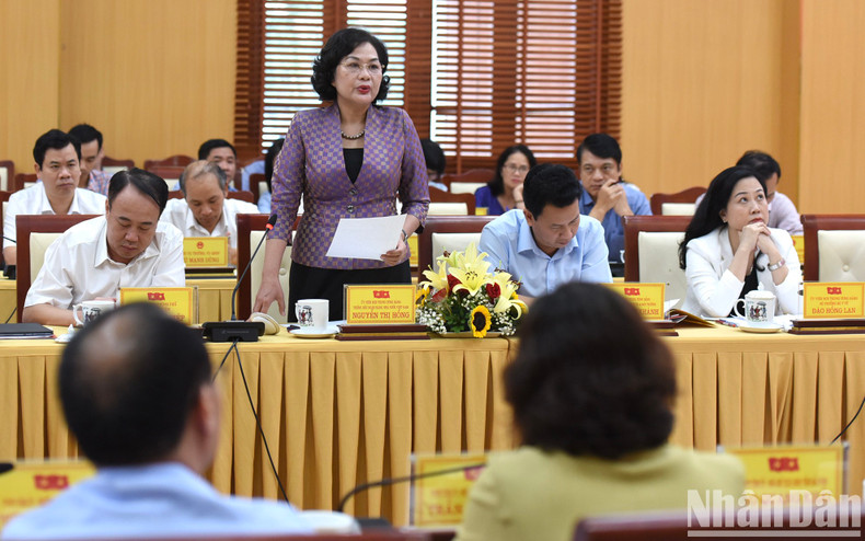 La gobernadora del Banco Estatal de Vietnam, Nguyen Thi Hong, en la cita.