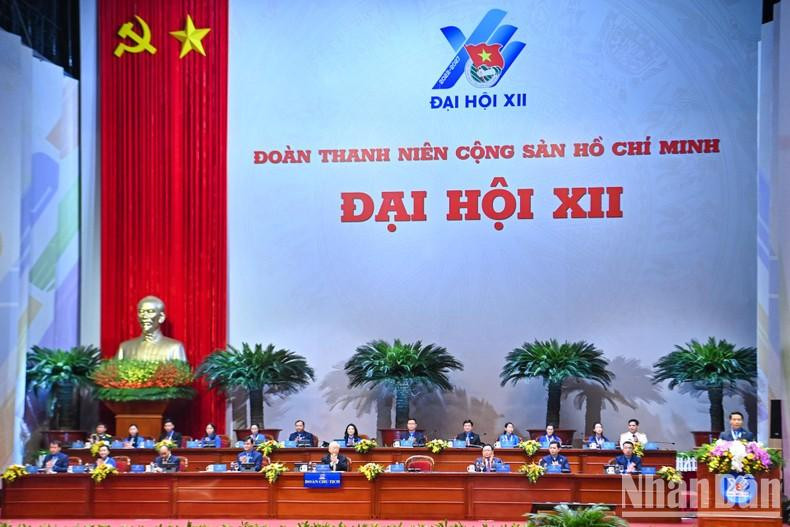 El Presidium del Congreso.