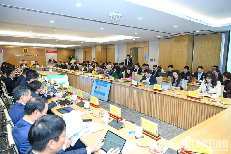 Vista de la sesión de trabajo. Vista de la sesión de trabajo.