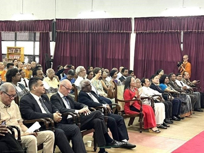 En el evento en Colombo, Sri Lanka.