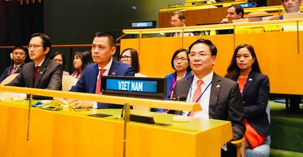 Vietnam fue elegido como miembro del Consejo de Derechos Humanos de la ONU para el período 2023-2025. (Fotografía: VNA) Vietnam fue elegido como miembro del Consejo de Derechos Humanos de la ONU para el período 2023-2025. (Fotografía: VNA)