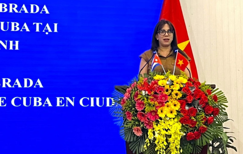 Interviene la cónsul general de Cuba en Ciudad Ho Chi Minh, Ariadne Feo Labrada. Interviene la cónsul general de Cuba en Ciudad Ho Chi Minh, Ariadne Feo Labrada.