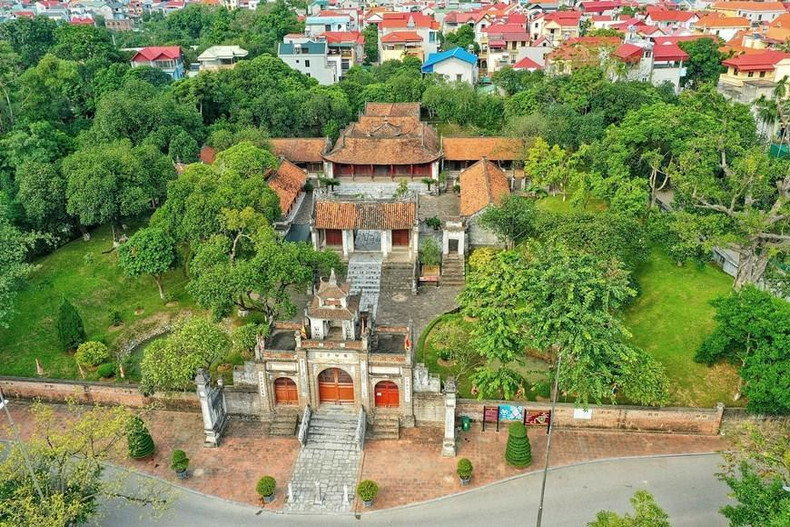 Situado en el centro de la ciudadela interior, el templo de An Duong Vuong también es conocido como templo Thuong. (Foto: VNA) Situado en el centro de la ciudadela interior, el templo de An Duong Vuong también es conocido como templo Thuong. (Foto: VNA)