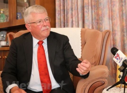 El profesor Carl Thayer de la Universidad de Nueva Gales del Sur (Foto: VNA) El profesor Carl Thayer de la Universidad de Nueva Gales del Sur (Foto: VNA)