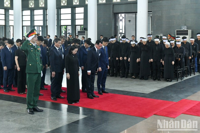 La delegación de la Confederación General del Trabajo de Vietnam.