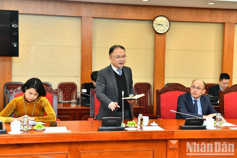 Representante de los jefes de misiones diplomáticas del país en el exterior interviene en la cita.