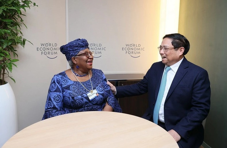 En el encuentro con Ngozi Okonjo-Iweala, directora general de la Organización Mundial del Comercio (OMC). En el encuentro con Ngozi Okonjo-Iweala, directora general de la Organización Mundial del Comercio (OMC).