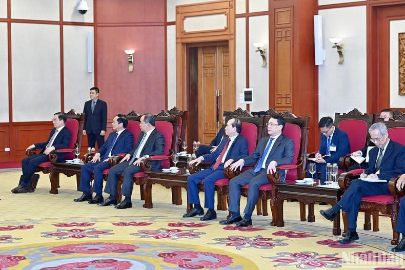 Los delegados vietnamitas en la reunión. Los delegados vietnamitas en la reunión.