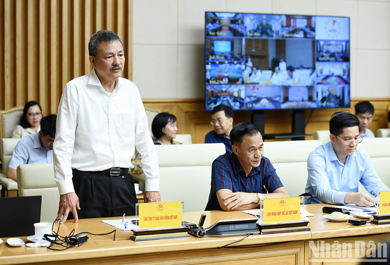 El presidente del Consejo de Administración de la Corporación de Aeropuertos de Vietnam (ACV), Lai Xuan Thanh, en el evento. El presidente del Consejo de Administración de la Corporación de Aeropuertos de Vietnam (ACV), Lai Xuan Thanh, en el evento.
