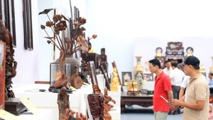 Resaltan valores de productos artesanales de Hanói en Exposición de Logros Nacionales