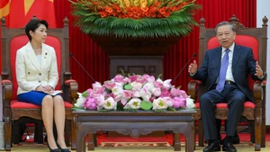 [Foto] Líder del PCV recibe a delegación de la Alianza Parlamentaria de Amistad Japón-Vietnam