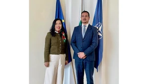 La viceministra de Relaciones Exteriores de Vietnam Le Thi Thu Hang y su homólogo de Bulgaria Nikolay Pavlov. (Foto: VNA)