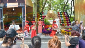 Una actividad en el Festival de Otoño de Hanói 2024. (Foto: Nhan Dan)