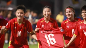 Jugadoras vietnamitas celebran el gol. (Foto: Federación de Fútbol de Vietnam)