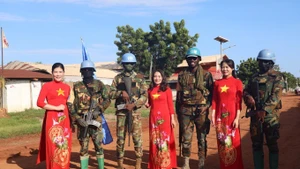 El “Ao dai”, la gastronomía y los cantos folclóricos aportan huellas de la cultura vietnamita en África. (Fotografía: sggp.org.vn)