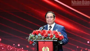 El primer ministro de Vietnam, Pham Minh Chinh, interviene en el evento. (Foto: Nhan Dan)