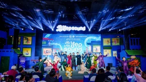 Vista de un reciente evento de promoción turística de Hanói. (Foto: Nhan Dan)