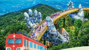 Entra en servicio tren de alta calidad en ruta Hanói-Da Nang