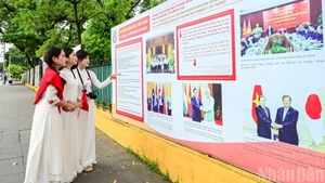 [Foto] Hanói se engalana en saludo a grandes fechas de la nación