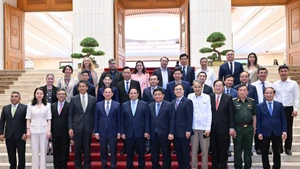 [Foto] Premier vietnamite preside acto de lanzamiento del Comité Nacional para APEC 2027