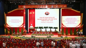 Panorama de la XVIII Asamblea del Comité del Partido Comunista de Vietnam en Hanói. (Foto: Nhan Dan)