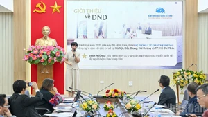 Vista de la ronda final de los Premios para Acciones por la Comunidad 2025. (Foto: Nhan Dan)